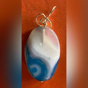 Women’s Pendant Blue White Stone 1 1/4”